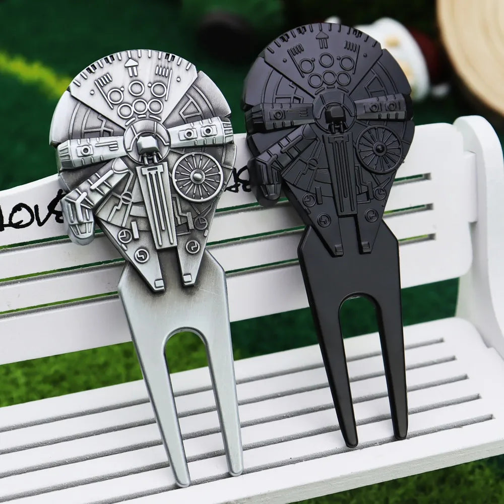 Golf Accessories Spacecraft Golf Green Fork Zinc Alloy Magnetic Divot Fork Multifunctional Portable Golf Ball Marker Golf Club
