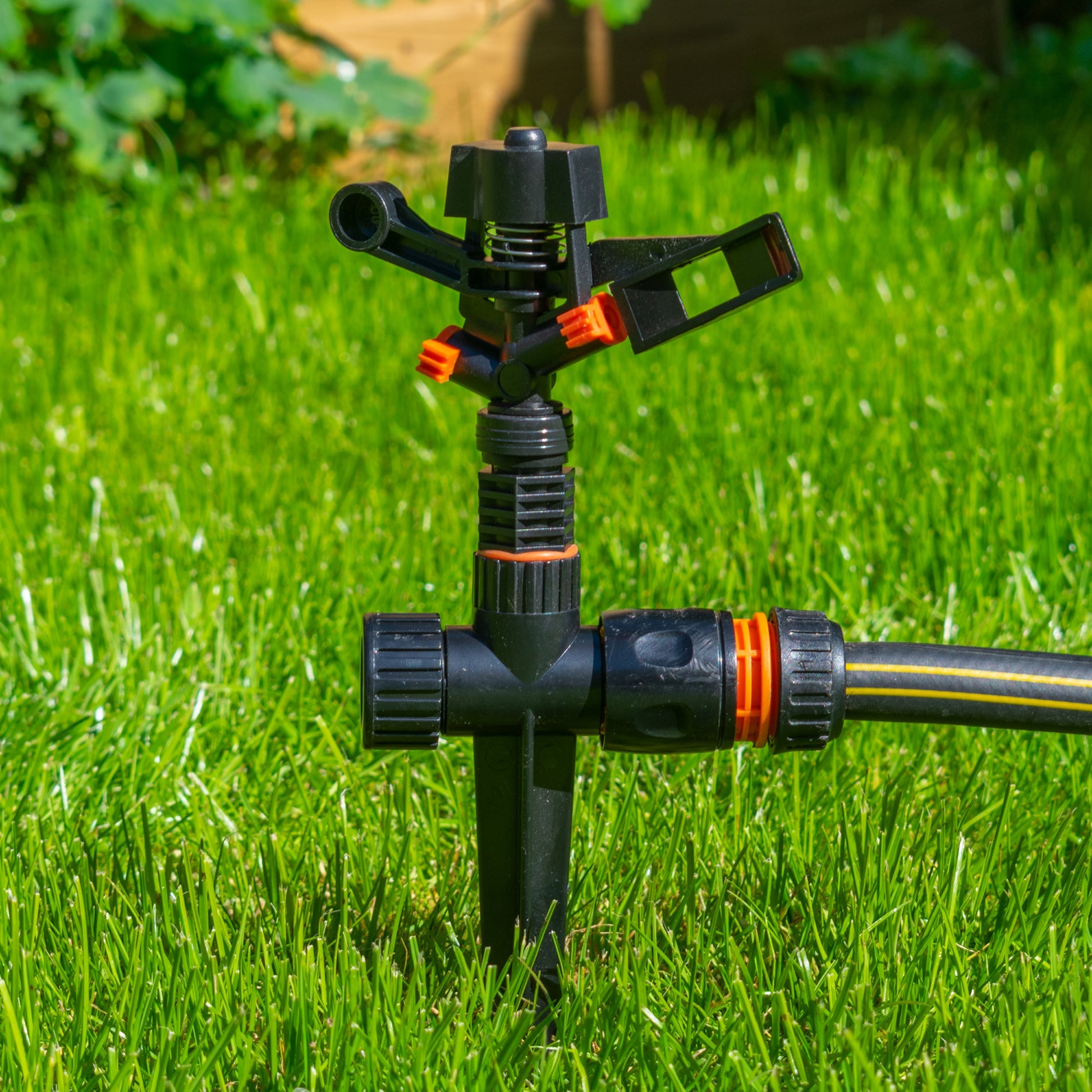 Pulsating Lawn Sprinkler on Spike - Eco Line-3
