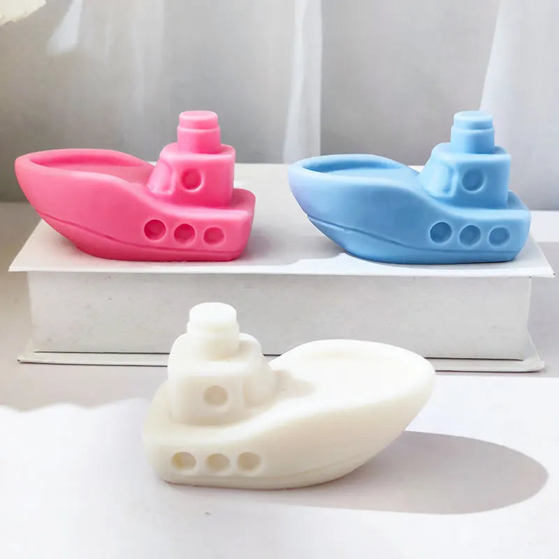 Small Cruise Ship Mold Small Boat Mold Aromatherapy Candle Gypsum Gift Cake Mold