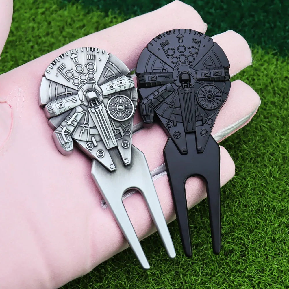 Golf Accessories Spacecraft Golf Green Fork Zinc Alloy Magnetic Divot Fork Multifunctional Portable Golf Ball Marker Golf Club